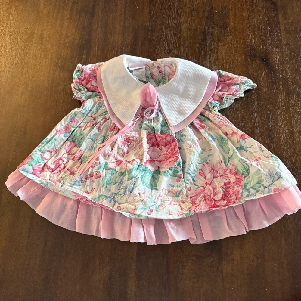 Vintage Made in USA Carter's Floral Baby Dress with White and‎ Pink